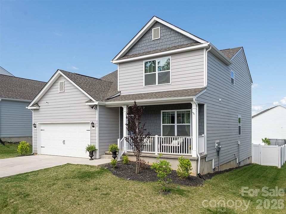 1st image of 596 Country Oak Dr