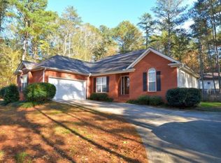 5050 Woodmont Dr, Villa Rica, GA 30180