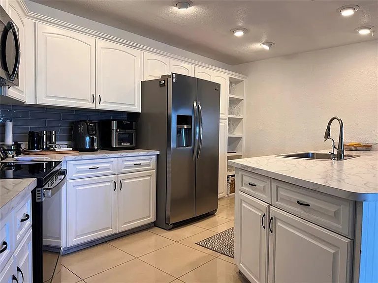 6612 Blackfin Way — Photo 85
