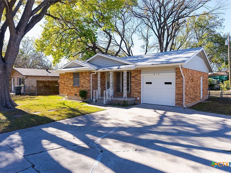 1st image of 613 Bishop Dr