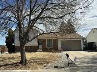 1122 S Bahama St, Aurora, CO 80017