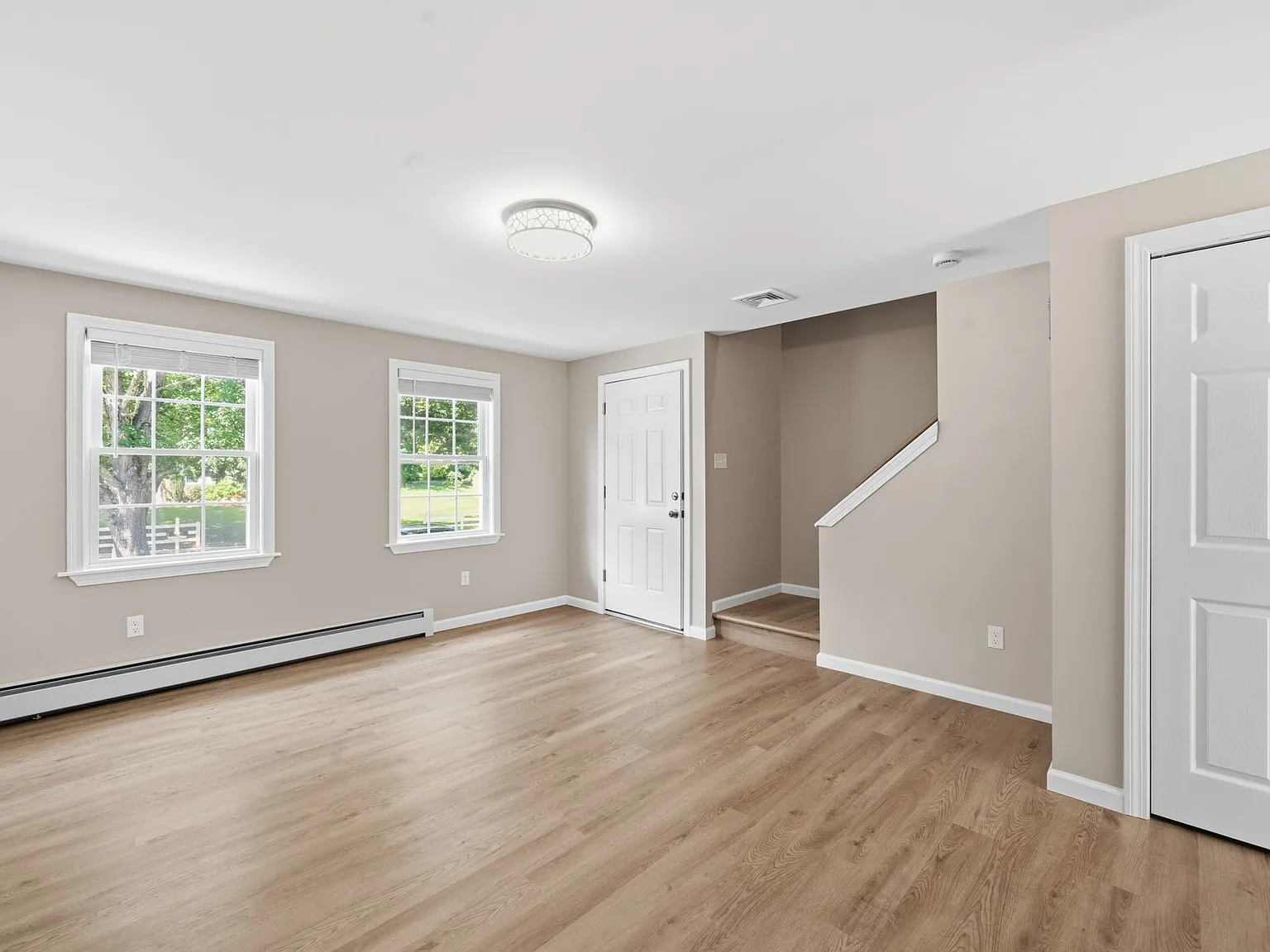 2 bed, 1.5 bath, 1225 sqft, $2,850 — Photo 3