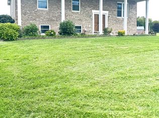 58 Virginia Oaks Dr, Moundsville, WV 26041