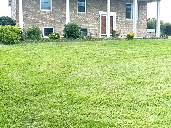 58 VIRGINIA OAKS, Moundsville, WV 26041