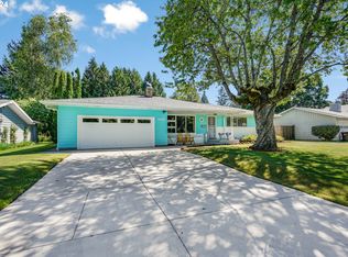 1334 NW 4th St, Gresham, OR 97030