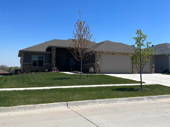 322 S 88th St, Lincoln, NE 68520