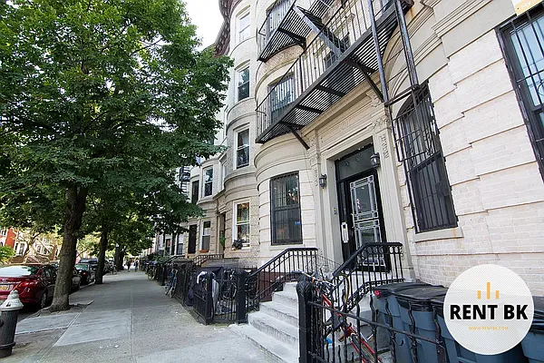 Rented by RENTBK LLC | media 6