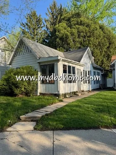 1342 Guthrie St Photo 1