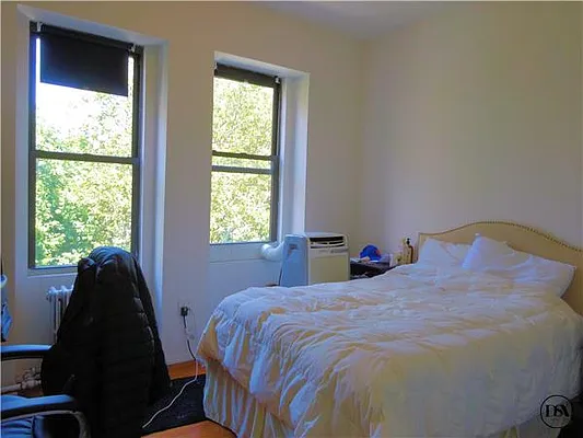 Rented by DSA Realty | media 48