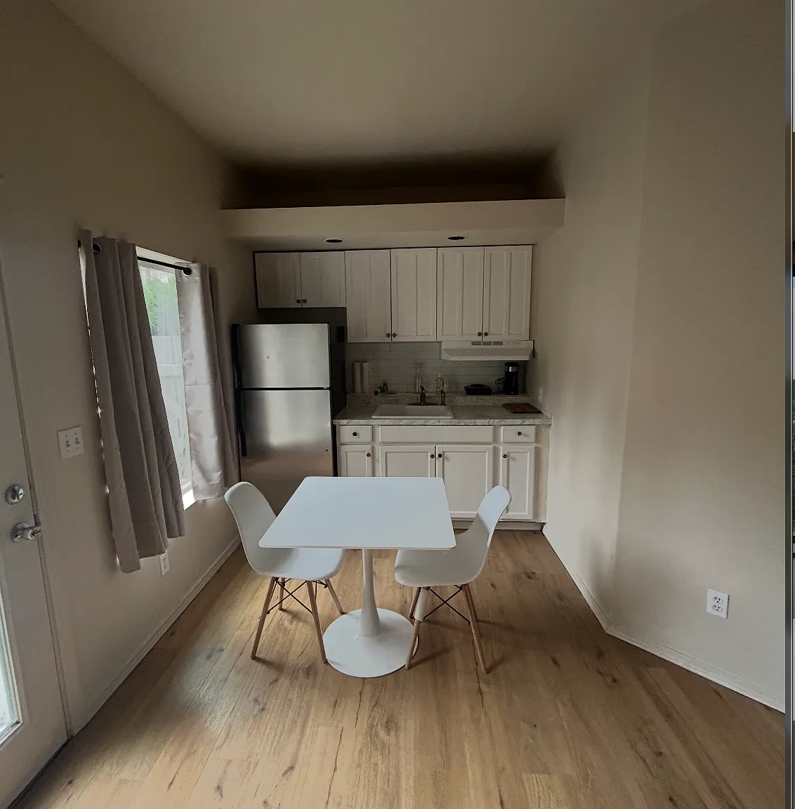 Studio, 550 sqft, $1,495 — Photo 3