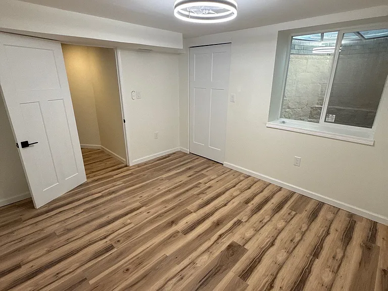 632 W Wisconsin Ave — Photo 27