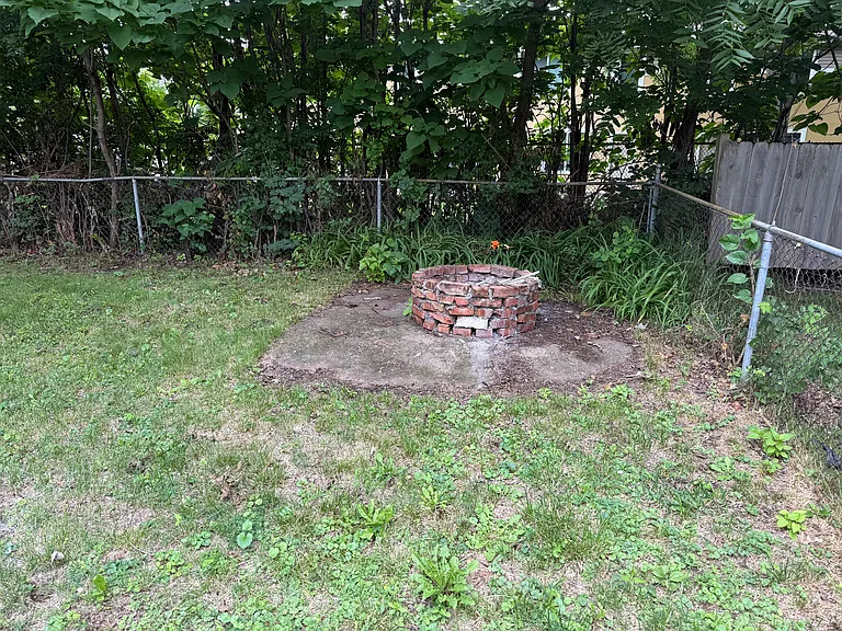 2300 Flint Hills Dr — Photo 7