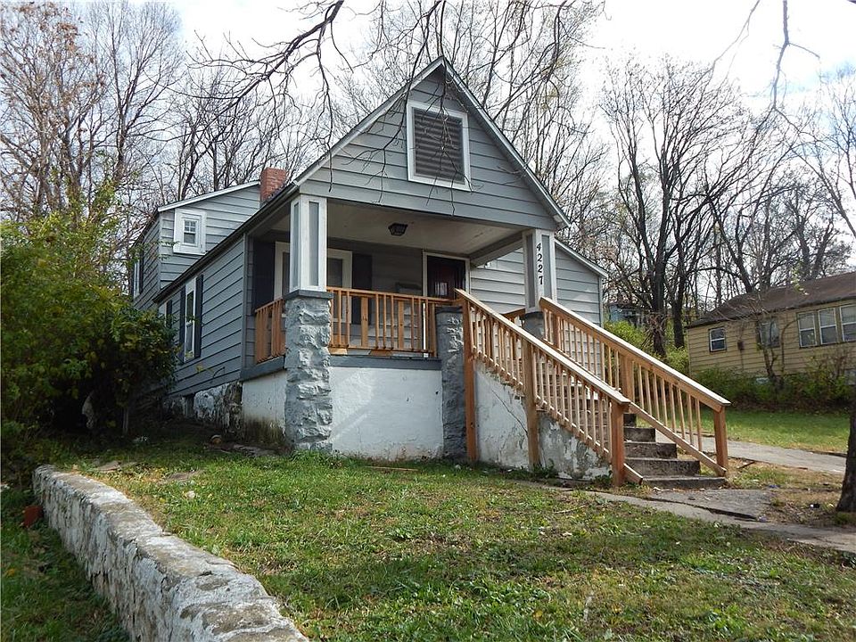 1st image of 4227 Park Ave