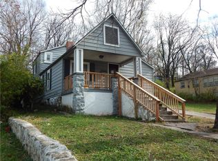4227 Park Ave, Kansas City, MO 64130