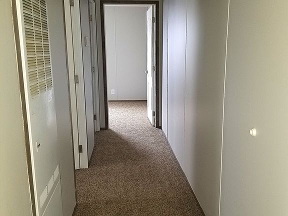 3rd image of 3323 Iowa St Lot 220