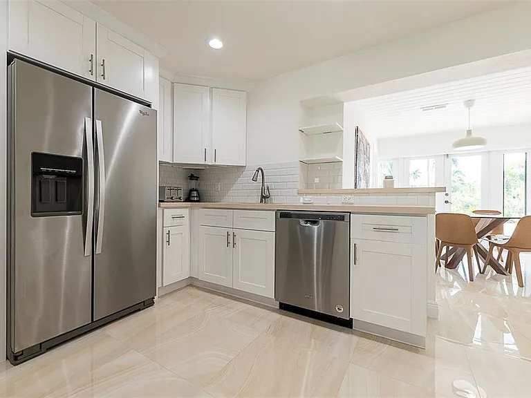 1162 Hayes St — Photo 23