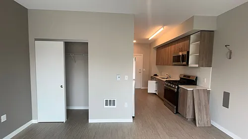 Floor plan 302