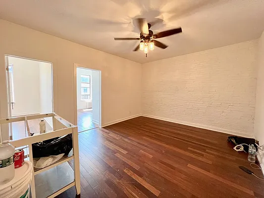 Rented by Zjama Realty Corp | media 15