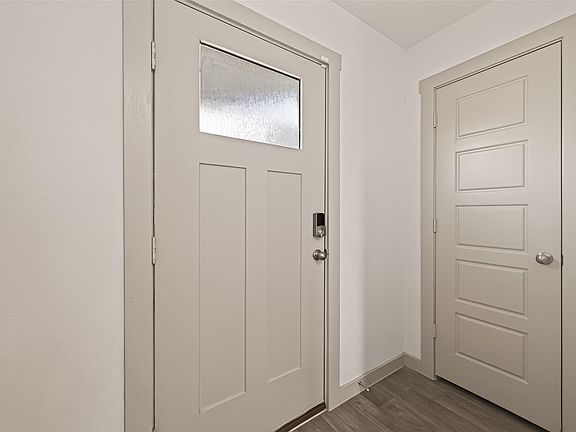 4th image of 12920 Wempe Way