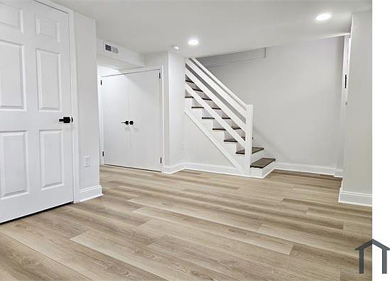 5th image of 1808 Wadsworth Way