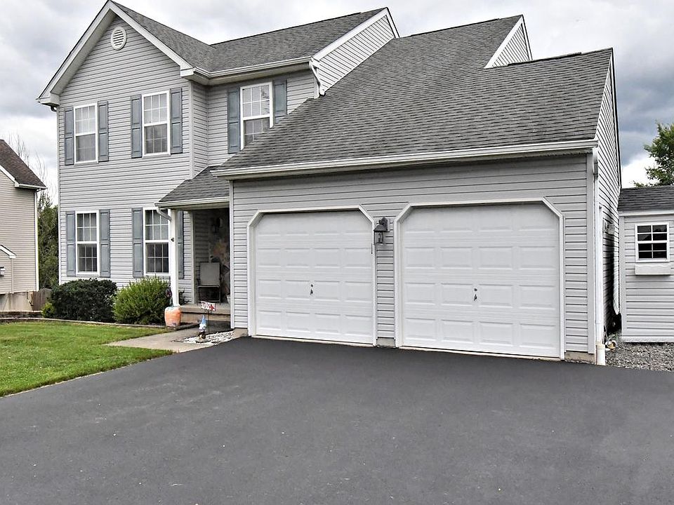1st image of 330 Bartman Ave
