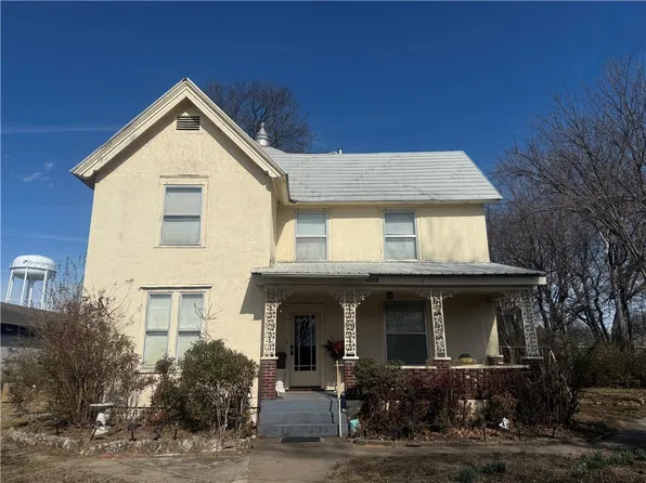 1455 E Main St, Siloam Springs, AR 72761