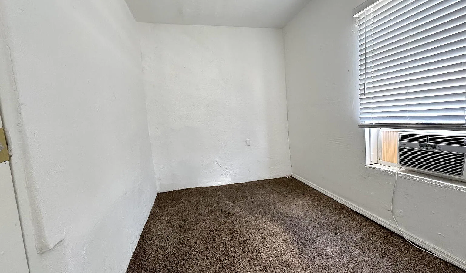 1 bed, 1.0 bath, $1,200 — Photo 4