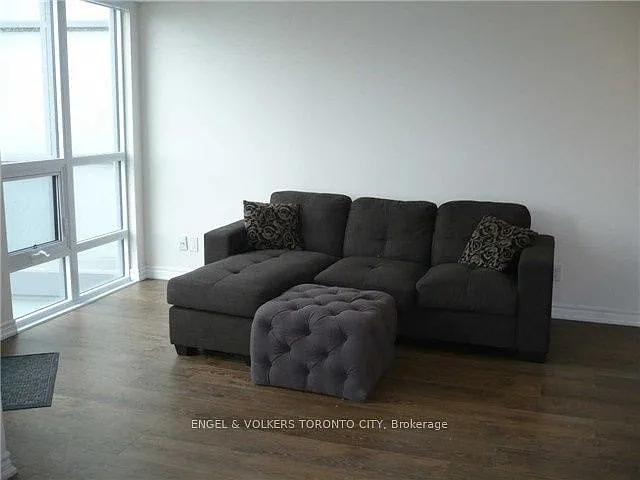 1 bed, $2,450 — Photo 4