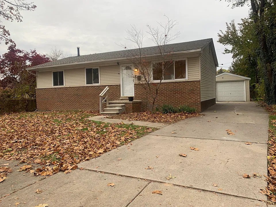 2216 Euclid St