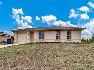 3911 20th St SW, Lehigh Acres, FL 33976