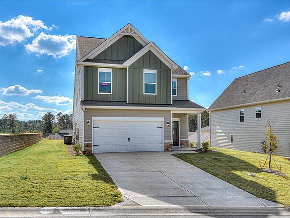 3rd image of 726 Courtland Drive