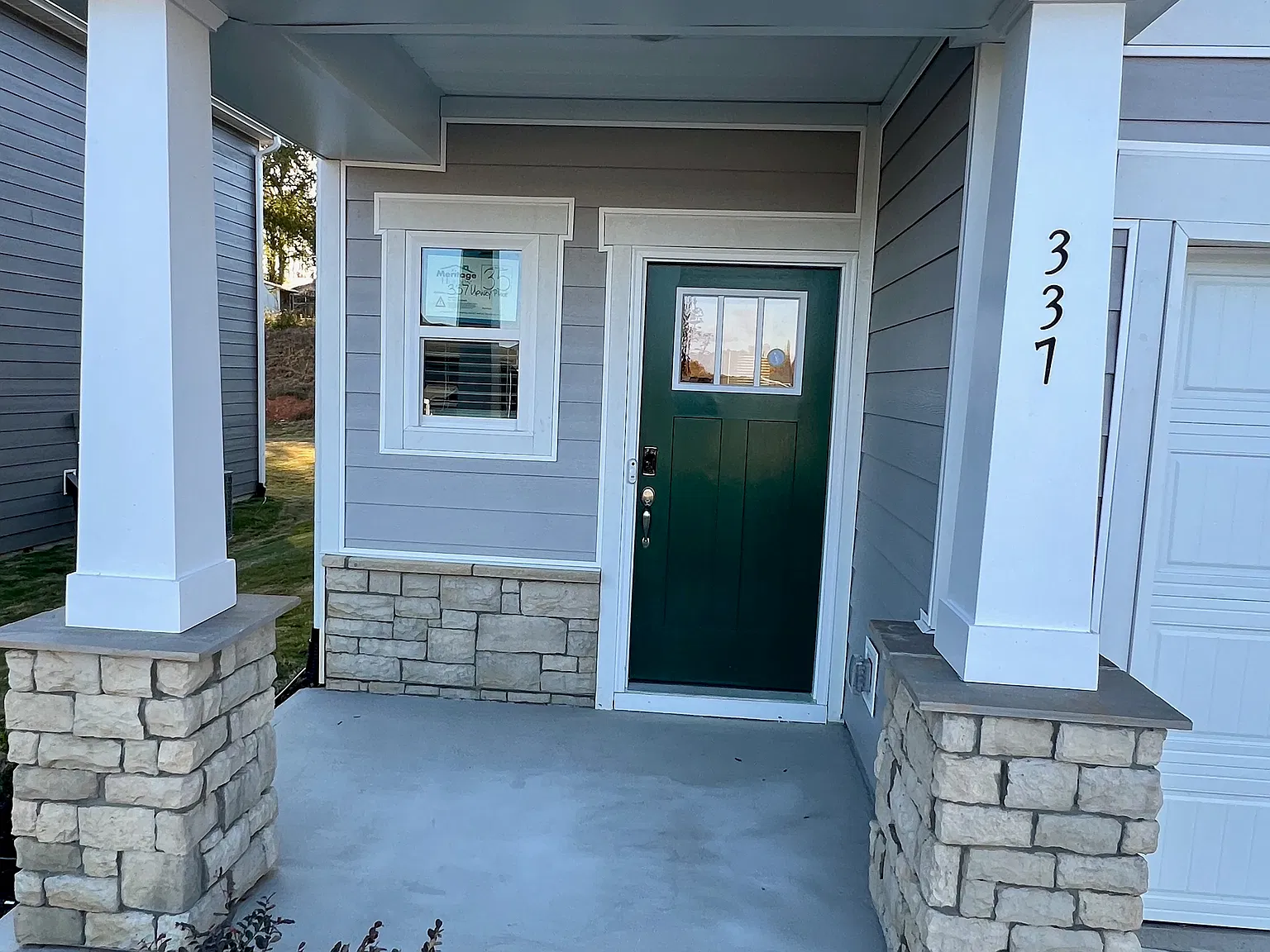 4 bed, 1934 sqft, $2,250 — Photo 2