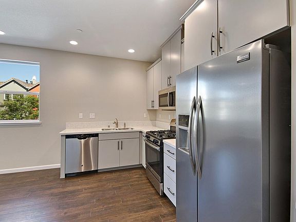 Open concept kitchen w/ granite counters