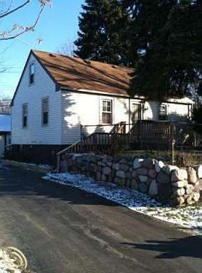 1st image of 2065 Beechmont St