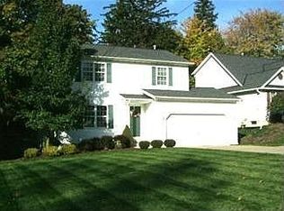 7917 Lake Shore Blvd, Mentor On The Lake, OH 44060