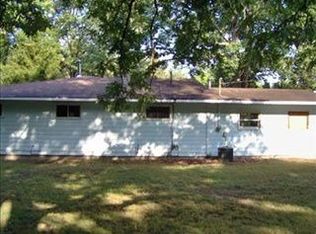 5498 Mac St, Pullman, MI 49450
