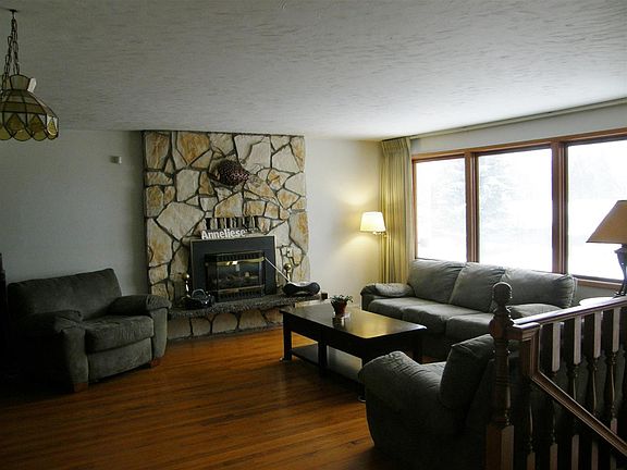 4th image of 2814 E Mount Vernon Ct