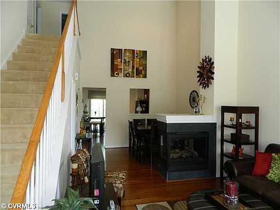 3rd image of 1545 Providence Knoll Dr