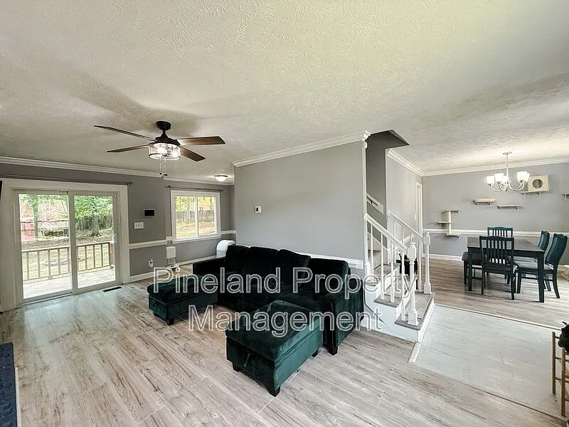 Building Photo - 3446 Sandystone Cir
