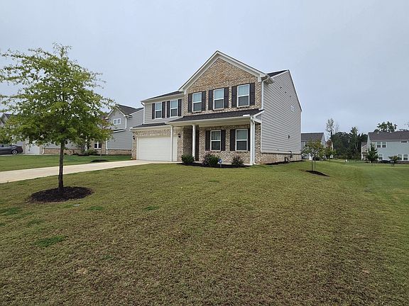 4th image of 521 Elkwood Ln
