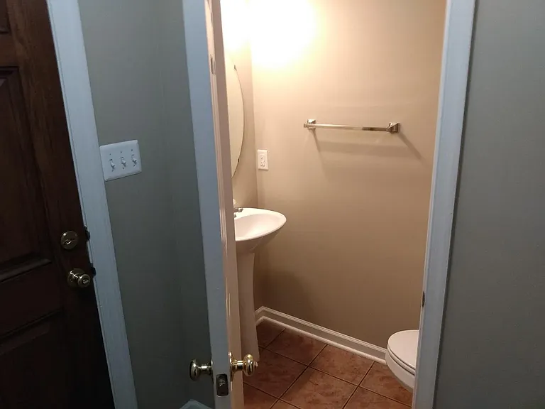 116 Lullwater Way — Photo 16