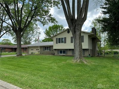 5651 Oak Valley Rd, Dayton, OH, 45440