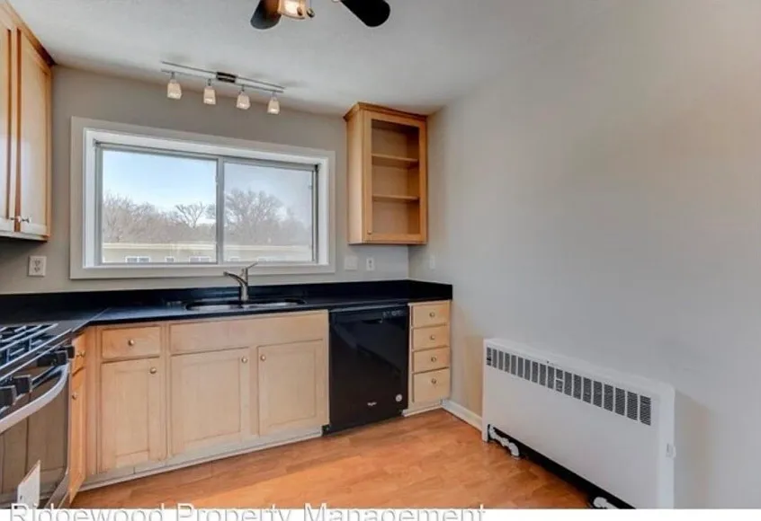 Great St. Paul Two-Bedroom Condo Available Now! — Photo 1