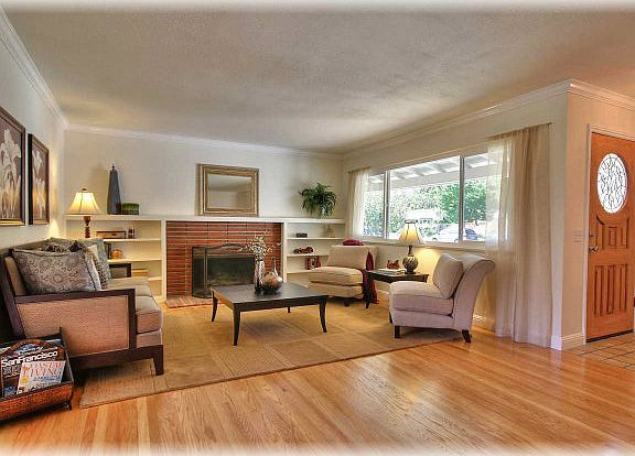 3rd image of 1526 Ashcroft Way