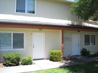 305 Liberty St #C, Medford, OR 97501