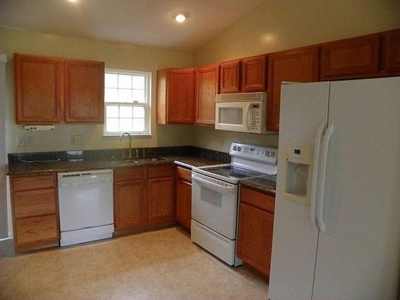 2nd image of 4427 Bresser Ct