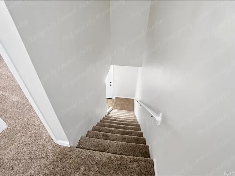 539 N Broad St — Photo 22