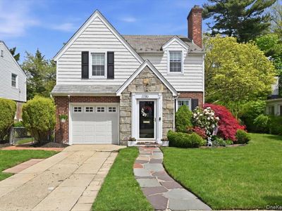 52 Wisteria Avenue, Mineola, NY, 11501