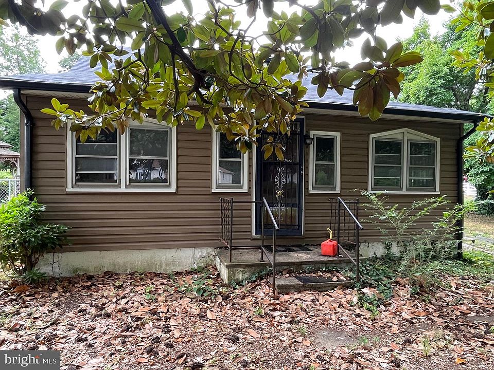 1st image of 3611 Solomons Island Rd