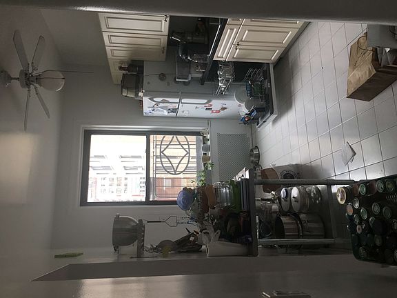 4th image of 233 W 83rd St APT 7B